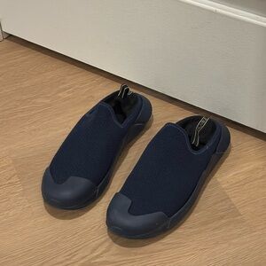 Muvez sneakers and slippers size 11